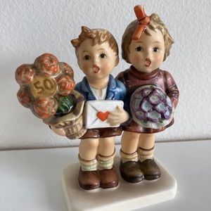 Vintage 1980 Hummel “The Love Lives On” Goebel Collectible